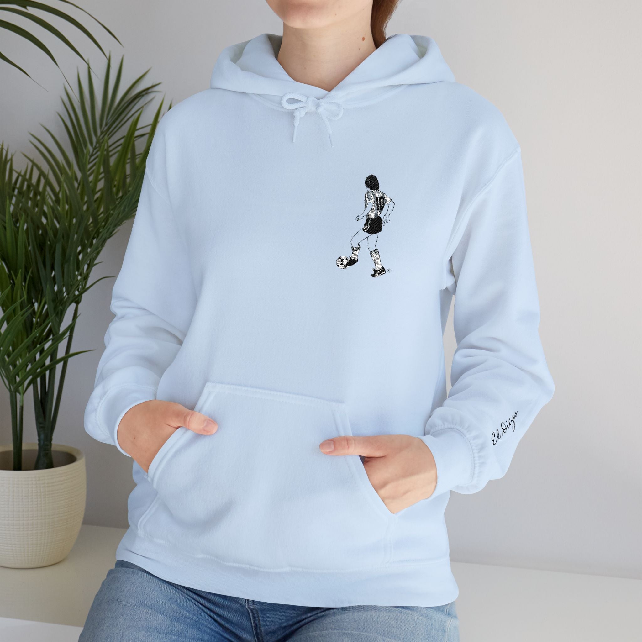 Maradona Iconic Hoodie -RICAMO Premium_ Un icona che non passa mai di moda