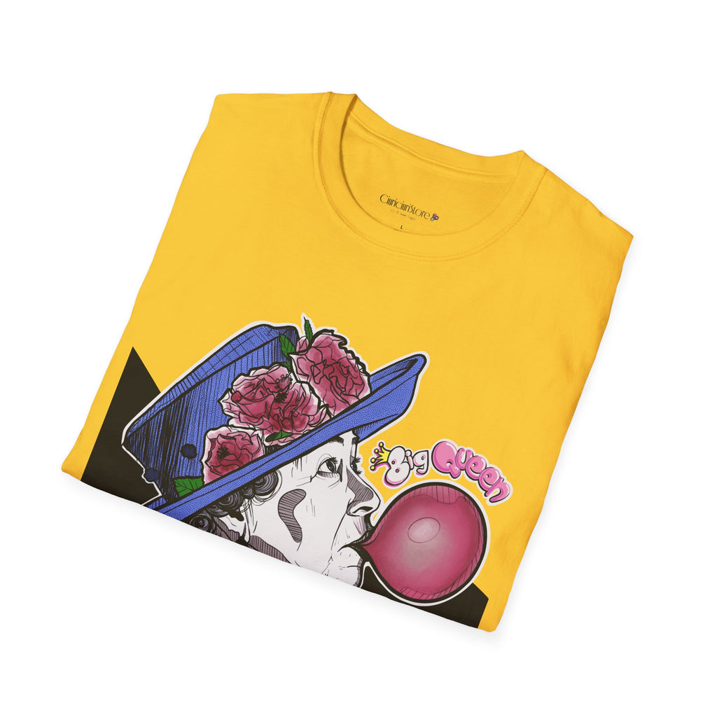 Big Queen Regina  T-Shirt